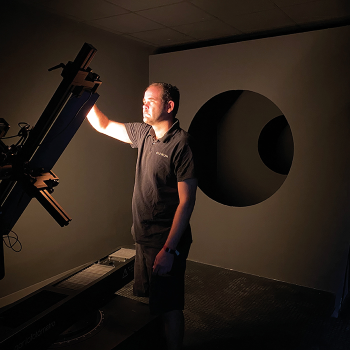 Goniofotómetro en Dark Room: 